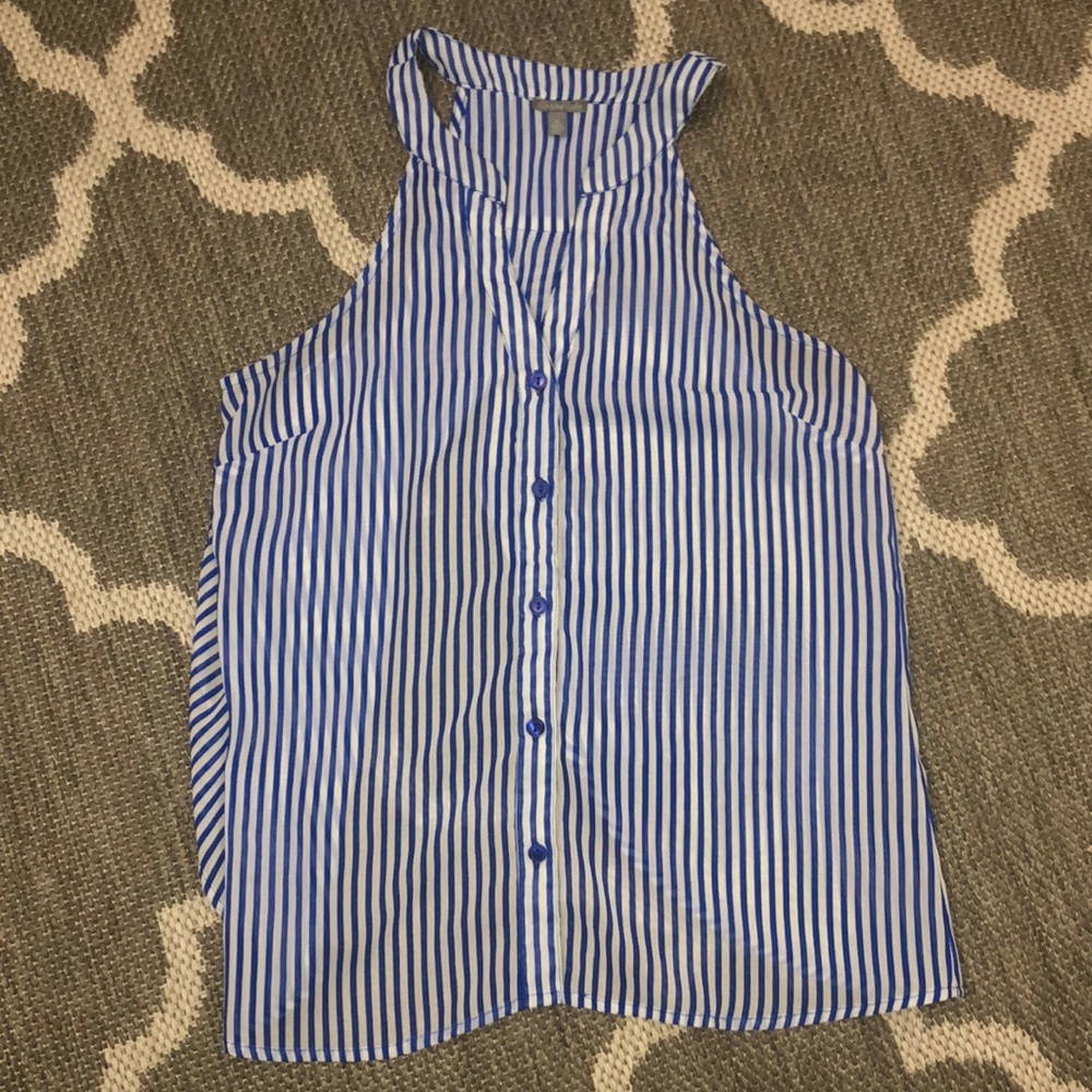 White and blue stripes top